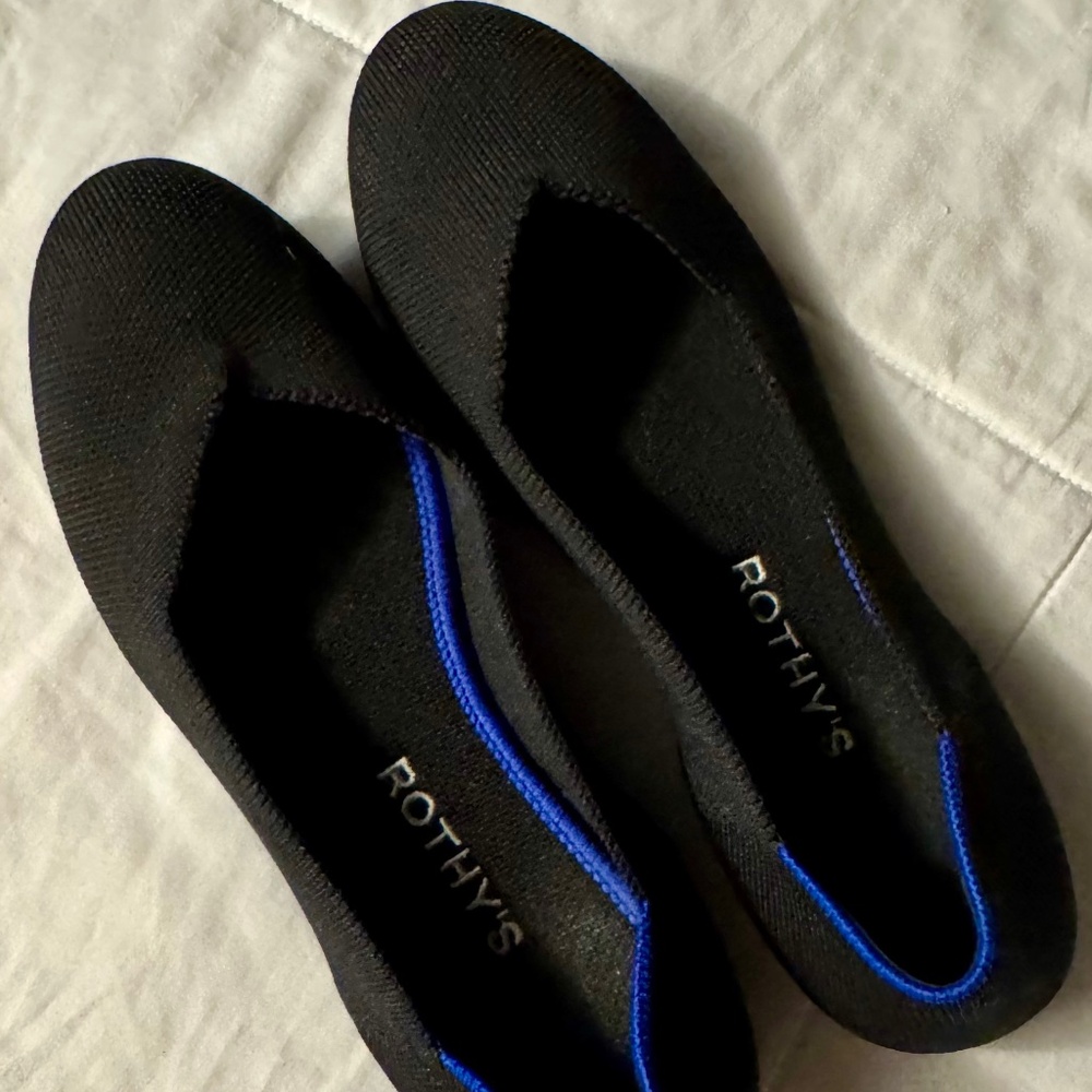 Rothy’s the flat size 7 women